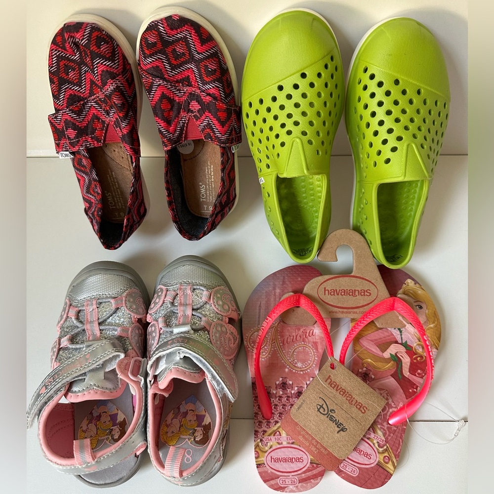 Toddler 4 pair shoe lot